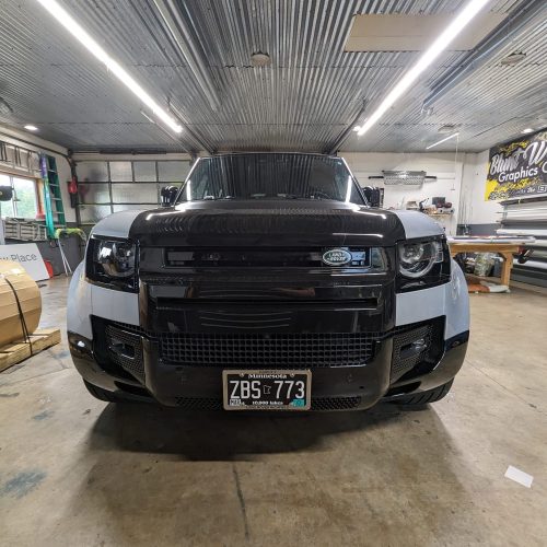 Defender Black Graphics 1