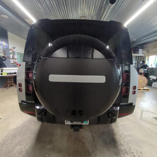 Defender Black Graphics 3